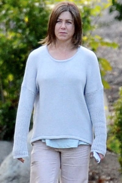 Jennifer-Aniston-Without-Makeup-Pictures.jpg
